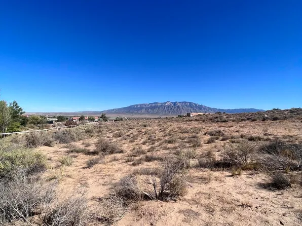 1710 Leon Ct NE, Rio Rancho, NM 87144