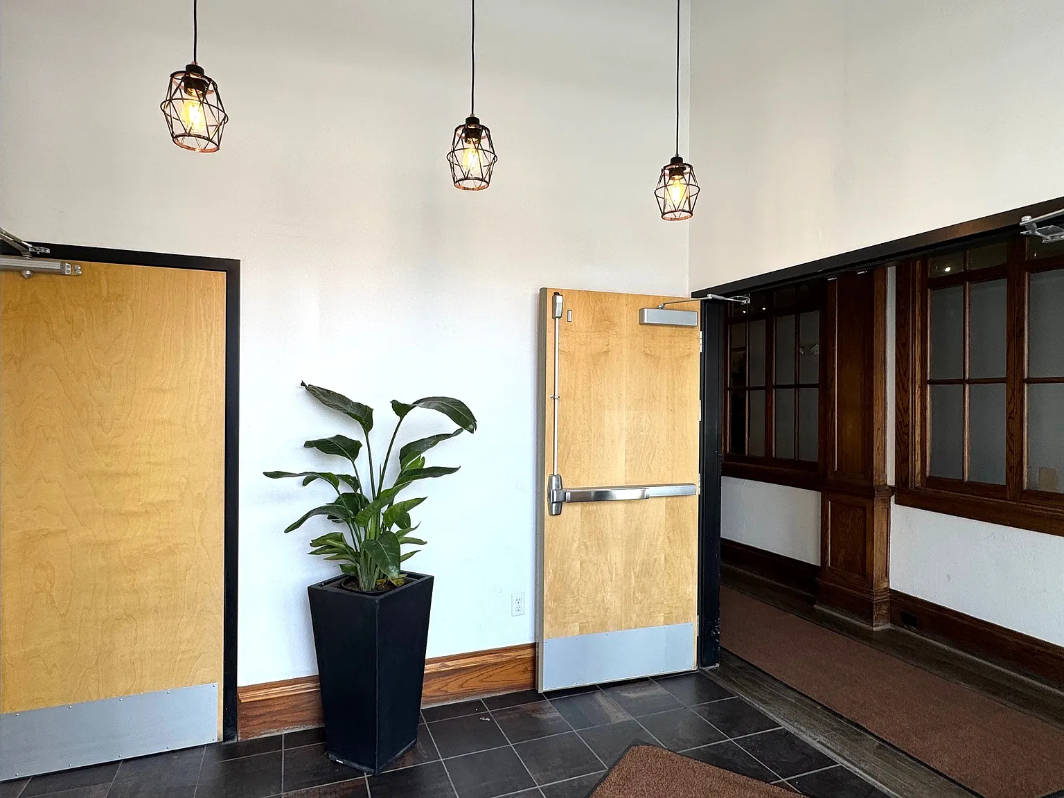 1 bed, 580 sqft, $820 — Photo 2