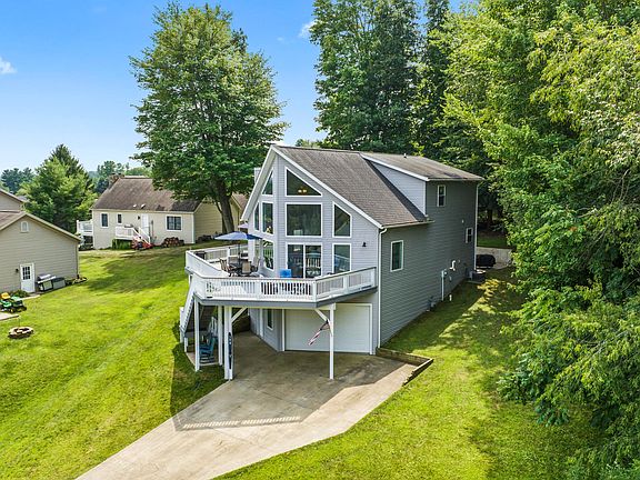 2nd image of 388 Northern Spy Cir