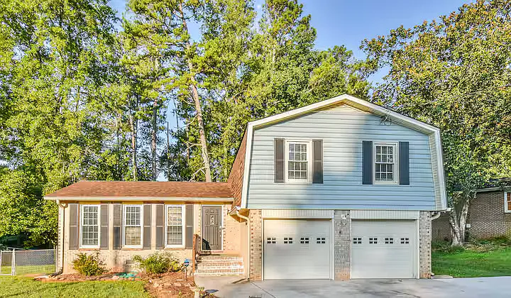 1125 Amber Rdg SW — Photo 3