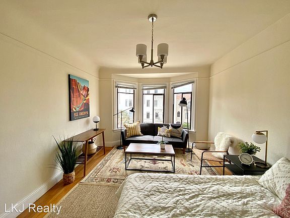 2nd image of 2190 Bay St APT 201