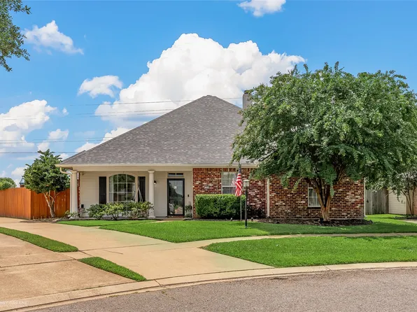 1004 Belle Haven Dr, Bossier City, LA 71111