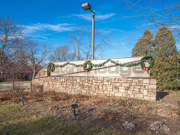 2nd image of 5038 S Stonehedge Dr