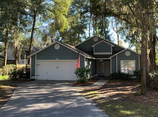 12205 NW 7th Ln, Newberry, FL 32669