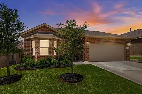 4 bed, 2117 sqft, $2,750 — Photo 1