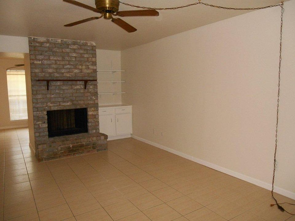1st image of 4070 Belle Park Dr #4070