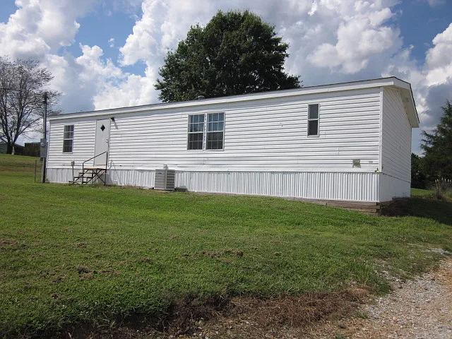 13260 Hickory Hills Rd — Photo 2