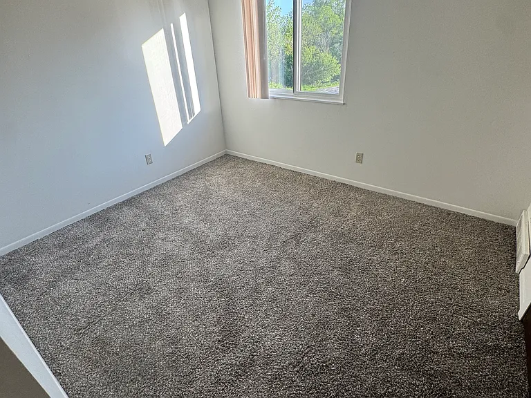 772 S Saginaw St #303 — Photo 7