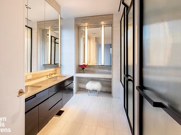 2nd image of 505 W 19th St #7AC