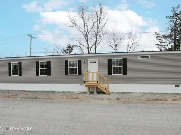 414 Joslen Boulevard #24, Hudson, NY 12534