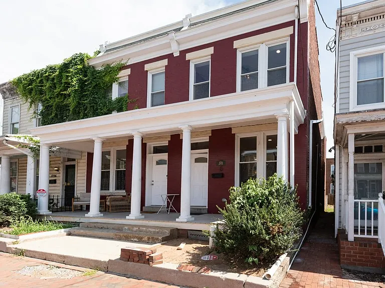 1224 W Cary St — Photo 4