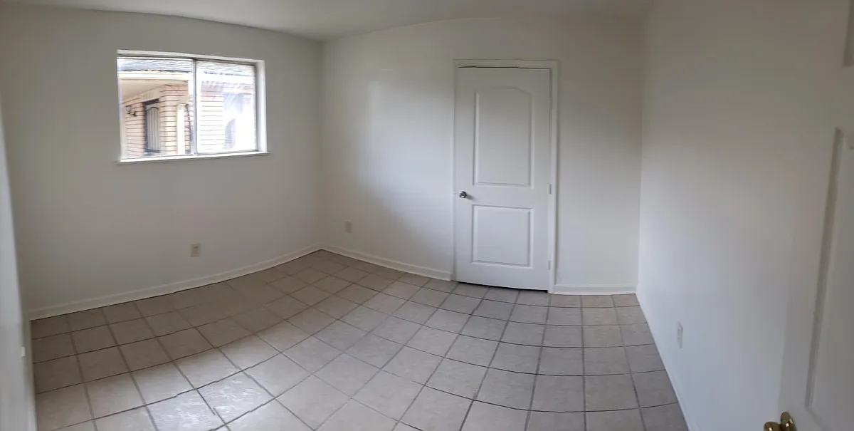 Building Photo - 7930 Dorsett Dr