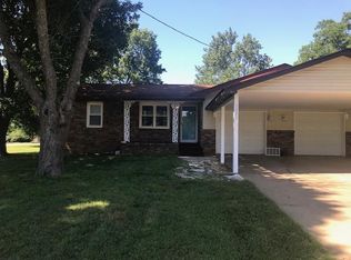 3945 W Farm Road 148, Springfield, MO 65807