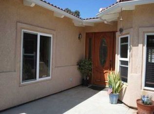 9727 Chocolate Summit Dr, El Cajon, CA 92021