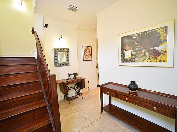 3rd image of 3760 Kumquat Ave