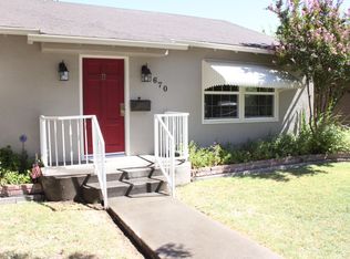 670 B St, Lemoore, CA 93245