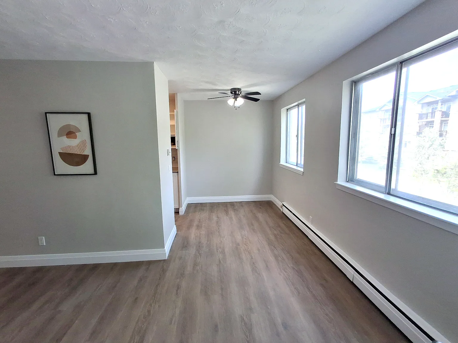 Crimson Place Apartments - Choose your rent level - Call for details - Heat, water — Photo 2