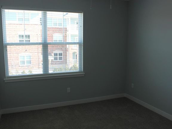 5th image of 1455 McCleary Ln