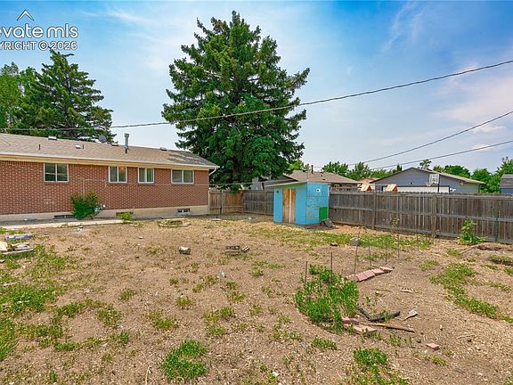 3rd image of 3716 Meadowland Blvd