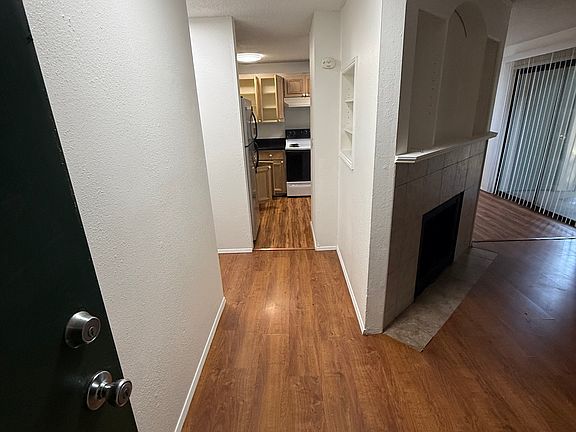2nd image of 2944 O St SE APT A