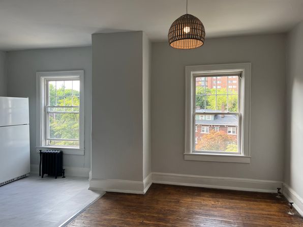 122 N Portage Path #12