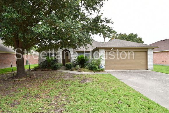1st image of 1727 Rushworth Dr