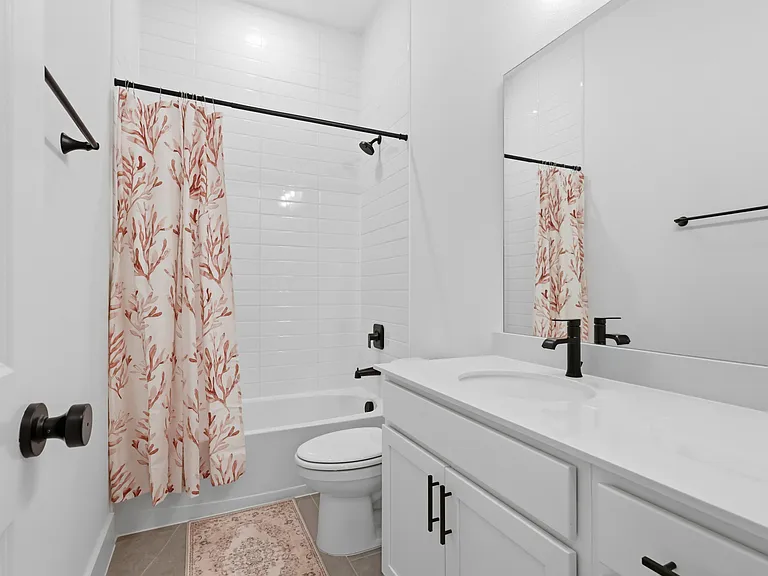 6240 Fortuna Ln — Photo 8