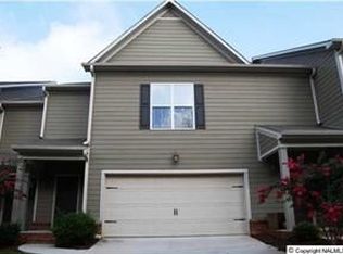 202 Treetop Dr SE, Huntsville, AL 35801