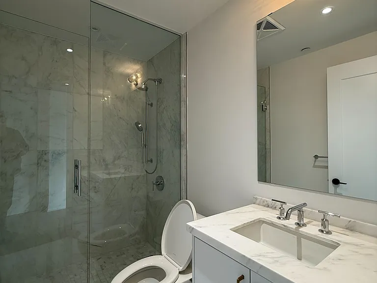 505 Glencairn Ave #203 — Photo 5