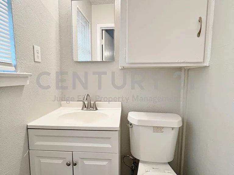 5301 Mansel Ln — Photo 13