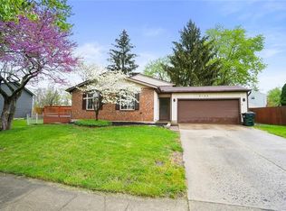 4725 Willow Mist Dr, Dayton, OH 45424