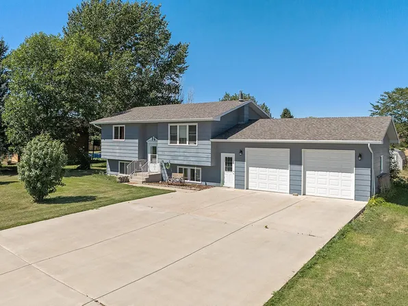 1012 Rosilee Ln, Rapid City, SD 57701