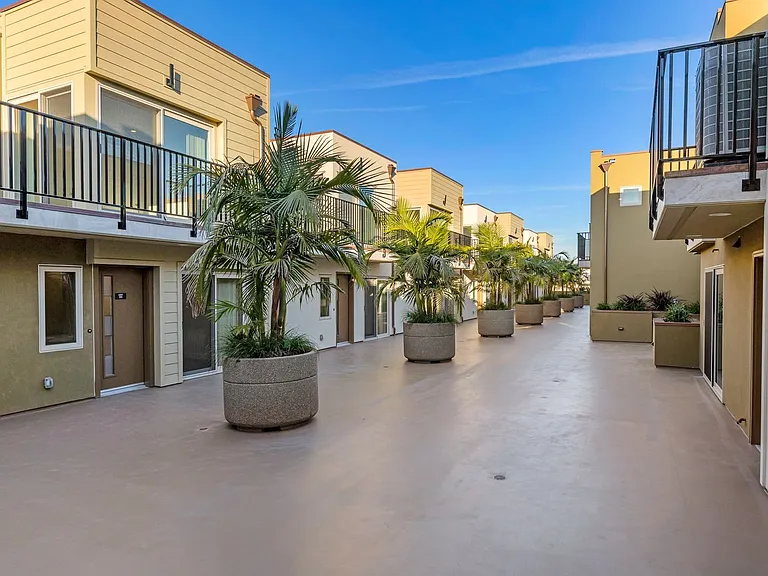 808 Reed Ave #206 — Photo 6