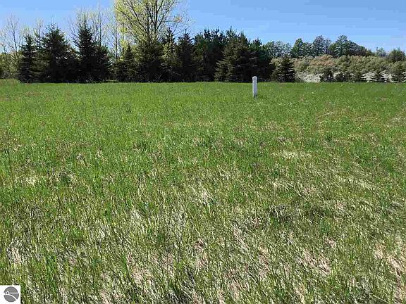 3rd image of 2056 S Country Ln #28