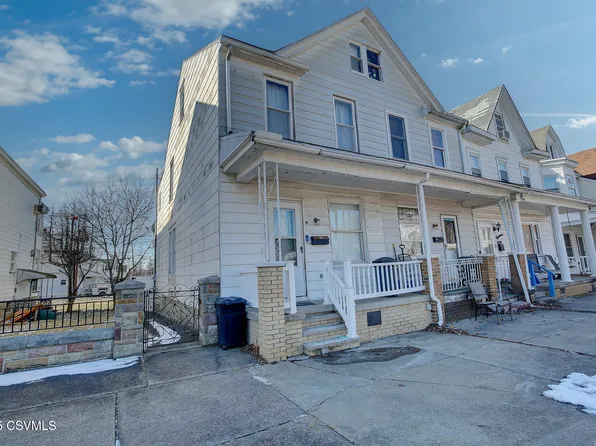 14 N Maple St, Mount Carmel, PA 17851