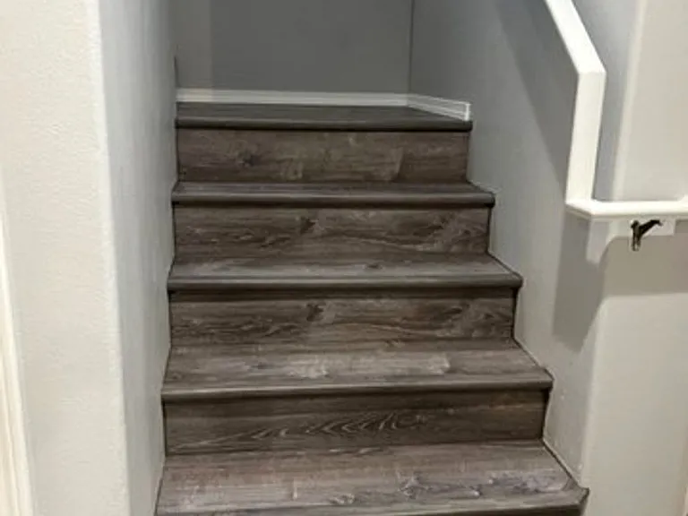 1008 Sunset Blvd NE #B — Photo 4