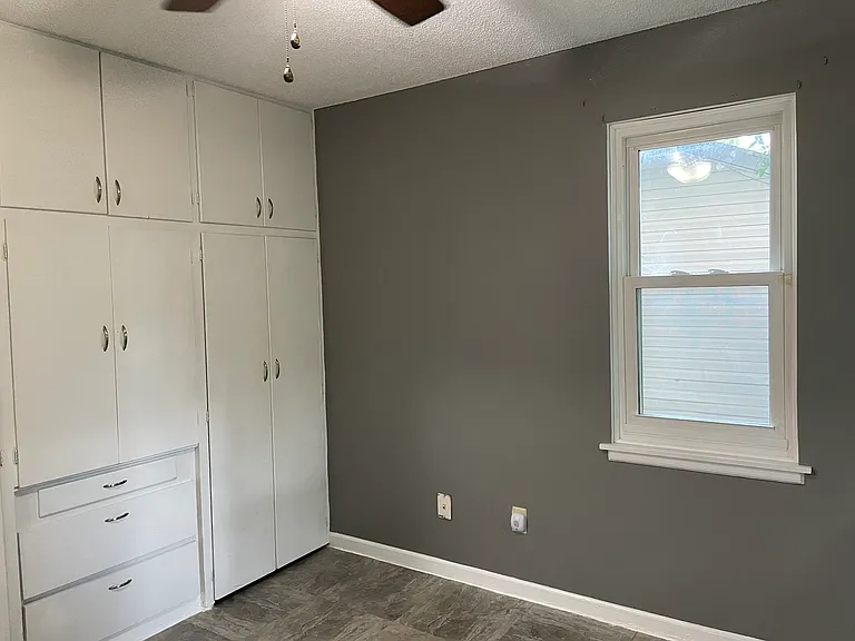 2121 SW Morningside Rd — Photo 10