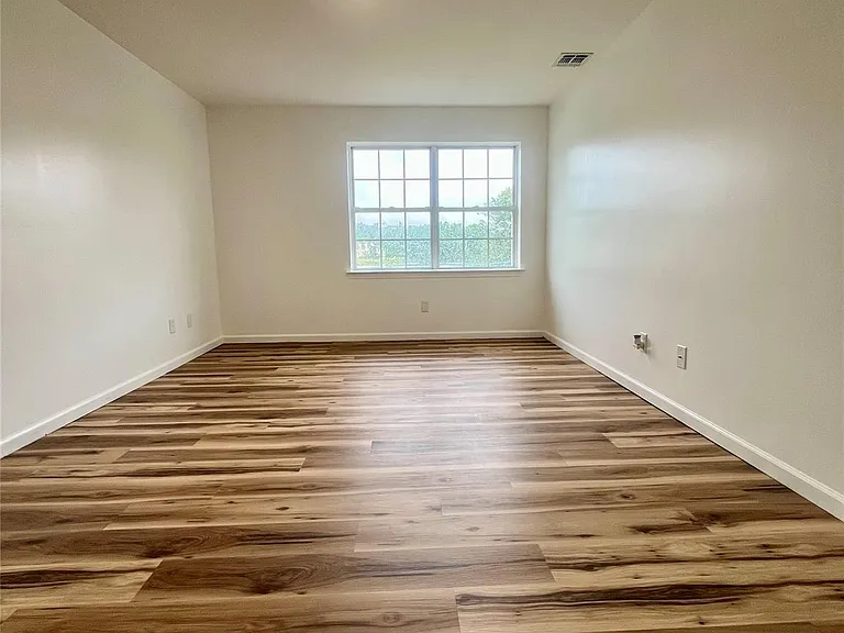 49 Woodlake Dr — Photo 20