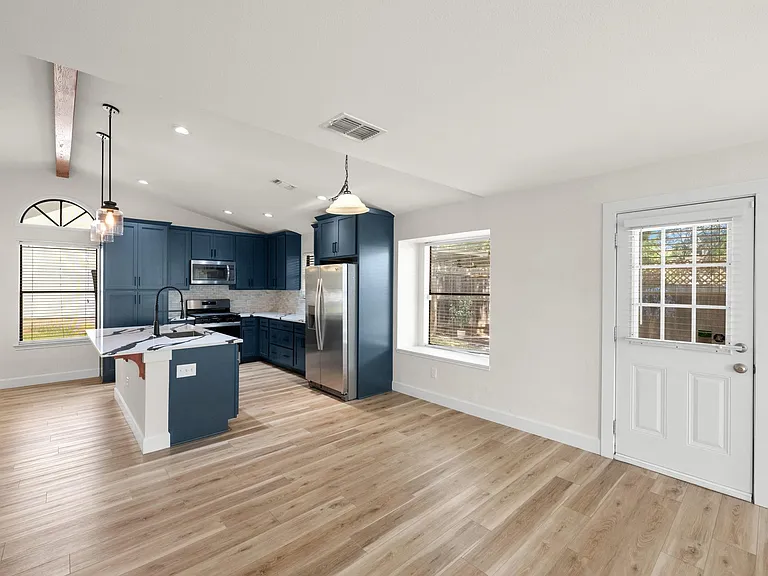 4602 Tobago Cv — Photo 11