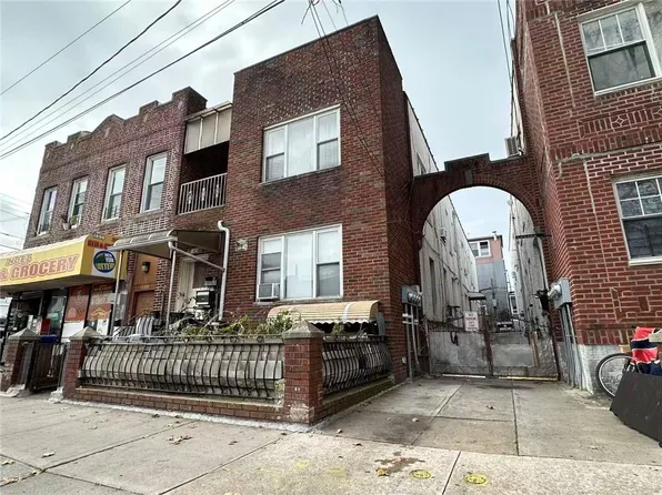 1888 W 6th St, Brooklyn, NY 11223