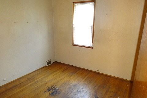 3rd image of 669 Price Ave