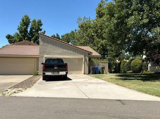 6900 Carreta Ln, Rancho Murieta, CA 95683