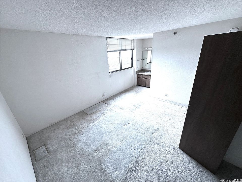 1st image of 98-351 Koauka Loop APT C1206