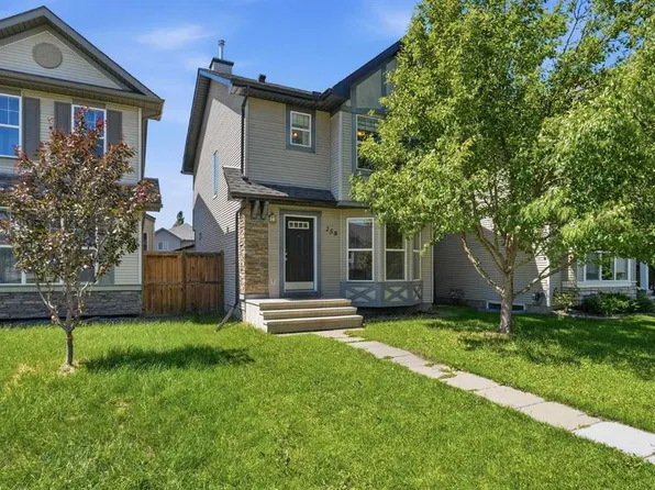 258 E Cranberry Pl SE, Calgary, AB T3M 0G7