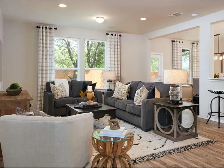 10204 Buckskin Horse Way — Photo 3