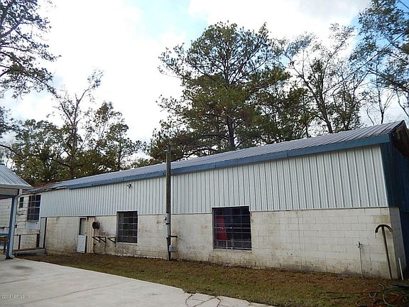 5th image of 1703 Foster Ln