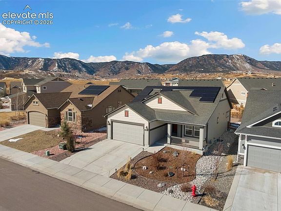 2nd image of 2554 Lakes Edge Dr