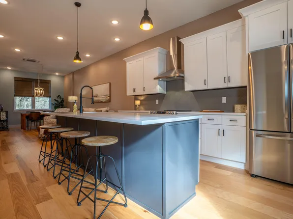 899 Cherokee Blvd #121, Chattanooga, TN 37405
