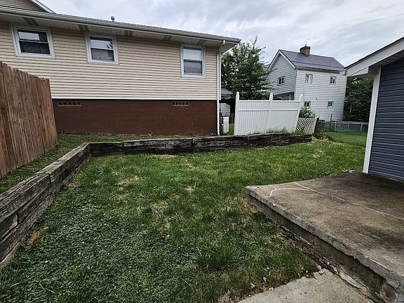 4th image of 445 Ohio Ave
