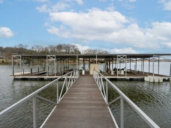 115 Breakwater N, Hendersonville, TN 37075